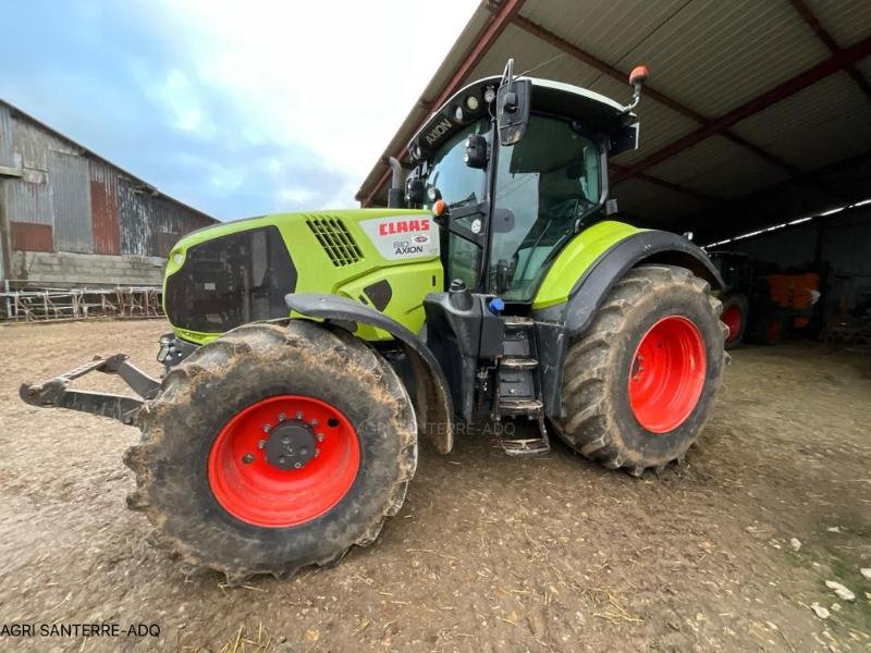 Traktor от тип CLAAS AXION 810, Gebrauchtmaschine в ROYE (Снимка 1)