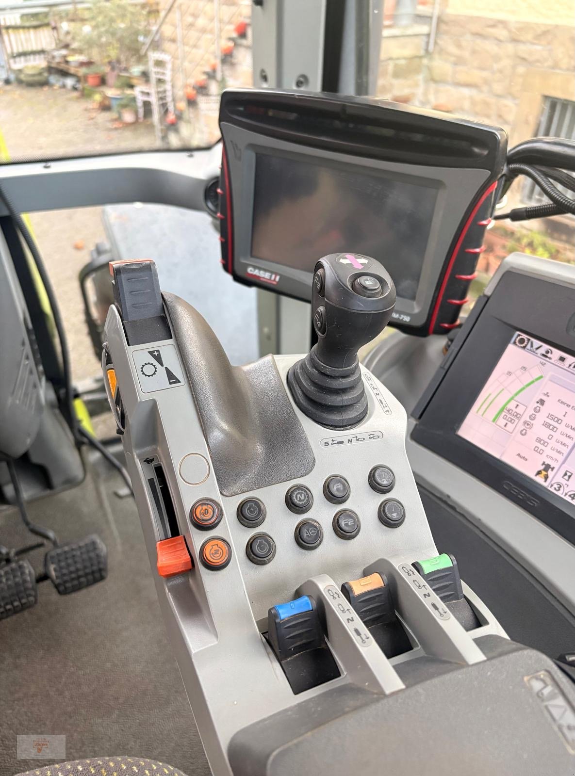 Traktor typu CLAAS Axion 810, Gebrauchtmaschine v Remchingen (Obrázek 2)