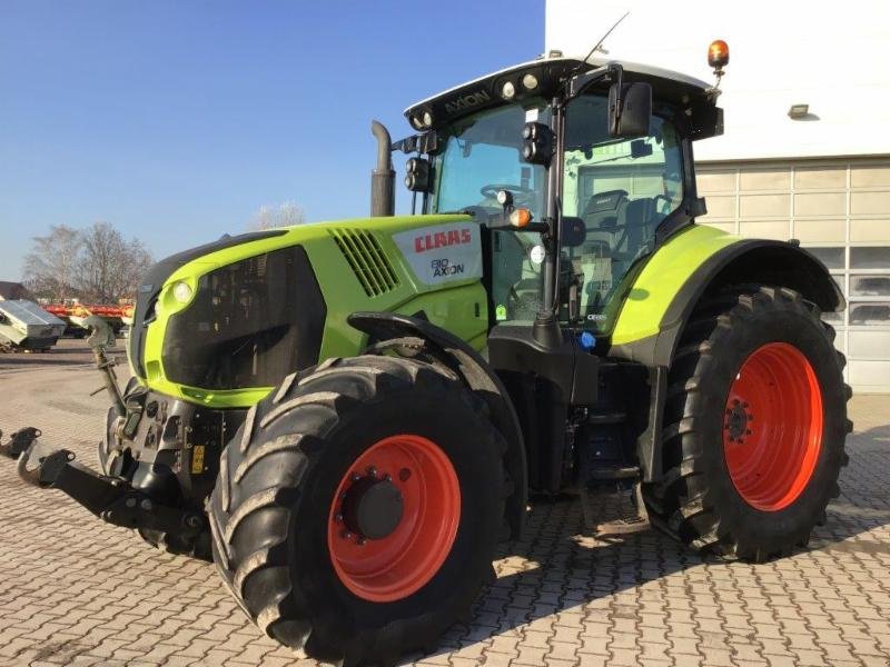 Traktor of the type CLAAS AXION 810, Gebrauchtmaschine in Landsberg (Picture 1)
