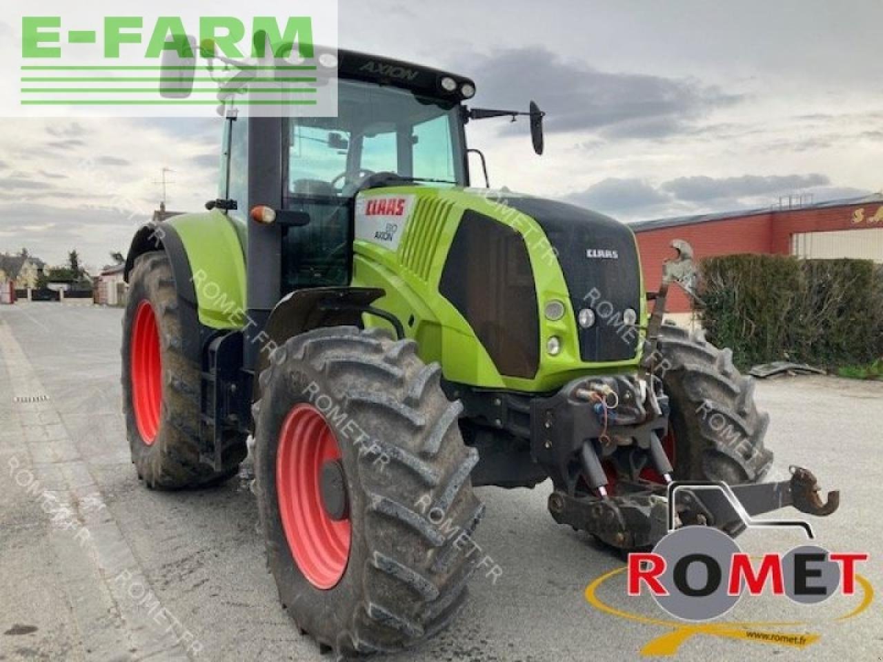 Traktor typu CLAAS axion 810, Gebrauchtmaschine v GENNES-SUR-GLAIZE (Obrázok 2)