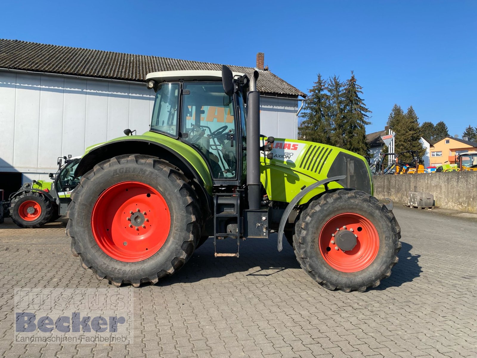 Traktor typu CLAAS Axion 810, Gebrauchtmaschine w Weimar-Niederwalgern (Zdjęcie 5)