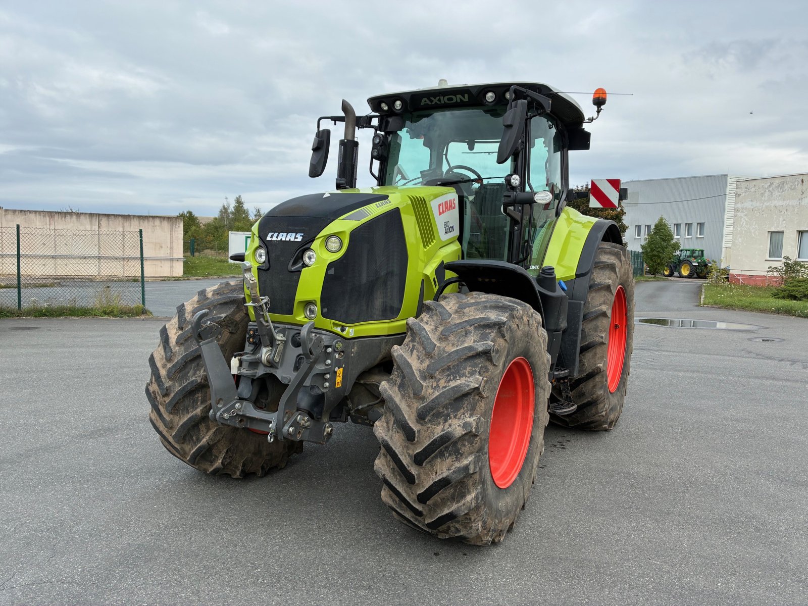 CLAAS Axion 810, Gebrauchtmaschine, Baujahr: 2019, Betriebsstunden: 4637 Stunden (Bild 1) Traktor des Typs CLAAS Axion 810, Gebrauchtmaschine in Ebeleben (Bild 1)