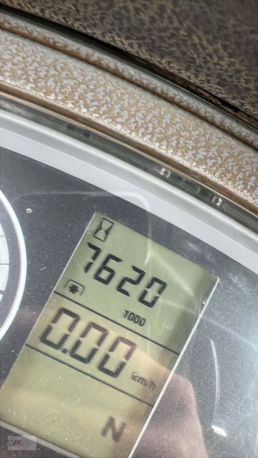 Traktor za tip CLAAS Axion 820 C-MATIC, Gebrauchtmaschine u Weißenburg (Slika 3)