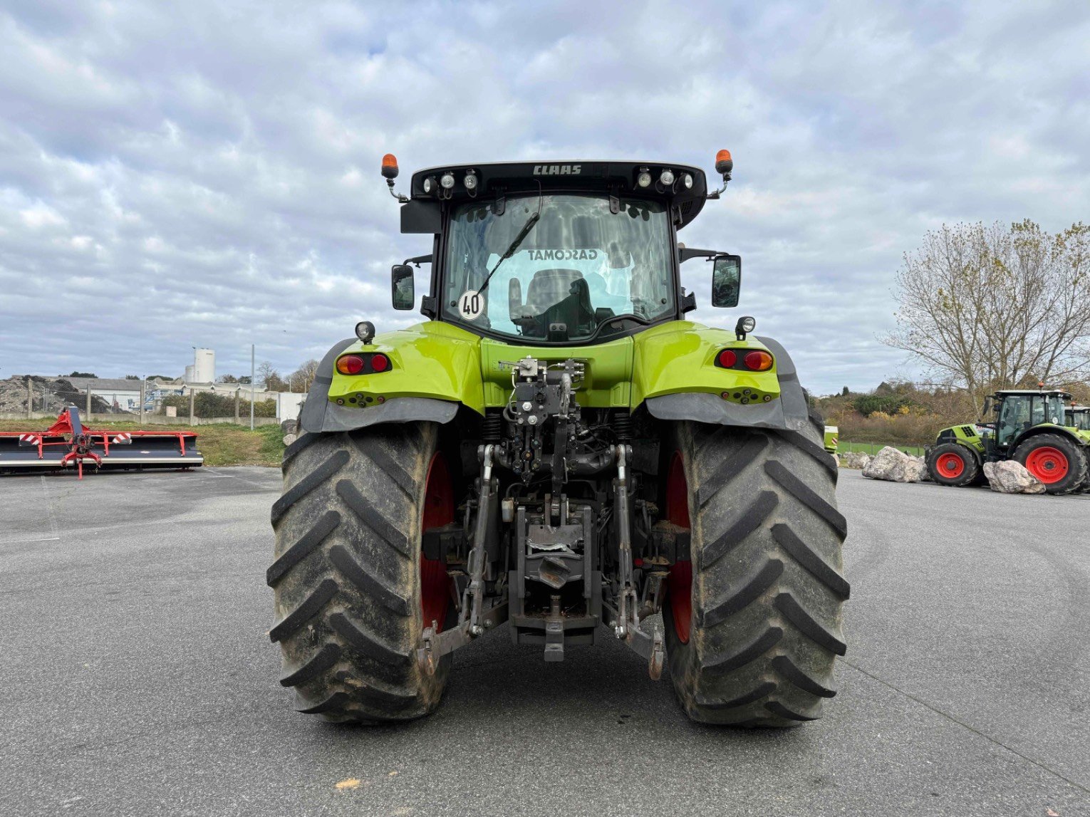 Traktor van het type CLAAS AXION 820 CIS, Gebrauchtmaschine in SAINT GAUDENS (Foto 7)