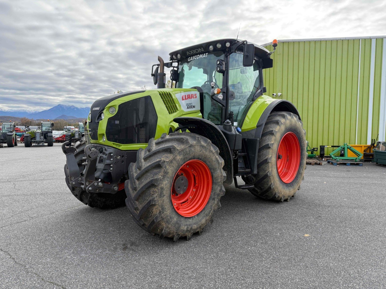 Traktor типа CLAAS AXION 820 CIS, Gebrauchtmaschine в SAINT GAUDENS (Фотография 8)