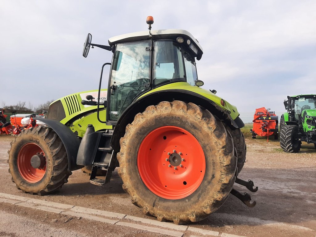 Traktor типа CLAAS AXION 820, Gebrauchtmaschine в SAINT LOUP (Фотография 2)