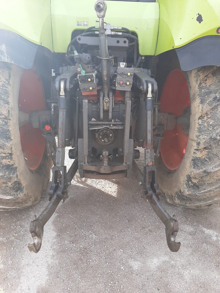 Traktor типа CLAAS AXION 820, Gebrauchtmaschine в SAINT LOUP (Фотография 10)