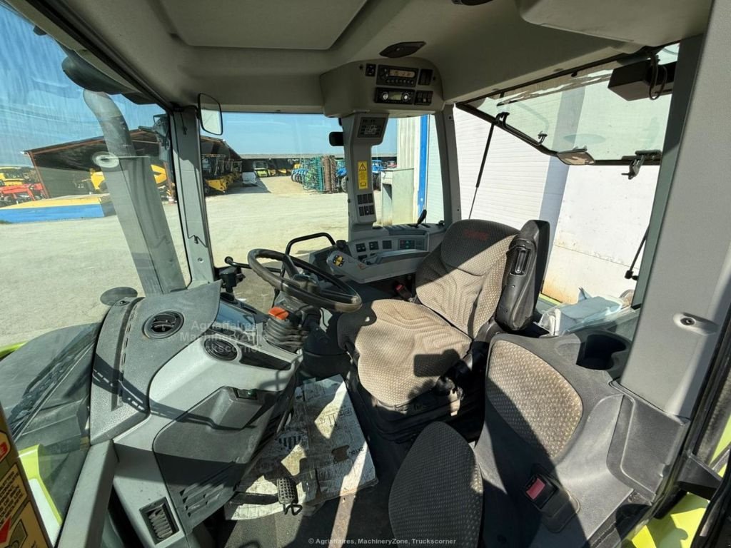 Traktor za tip CLAAS AXION 820, Gebrauchtmaschine u FRESNAY LE COMTE (Slika 8)