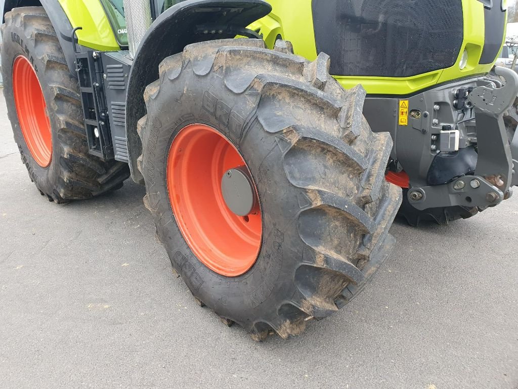 Traktor typu CLAAS AXION 830 C MATIC, Gebrauchtmaschine w DOMFRONT (Zdjęcie 4)