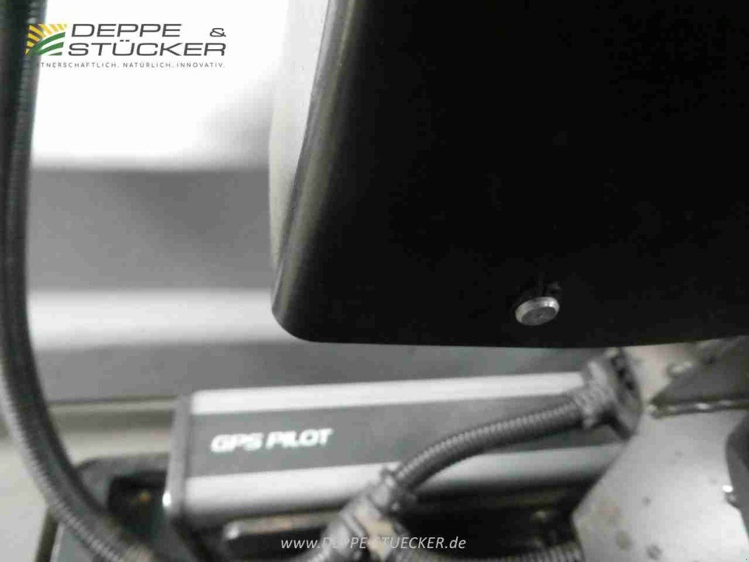 Traktor des Typs CLAAS Axion 830 C-matic, Gebrauchtmaschine in Lauterberg/Barbis (Bild 21)