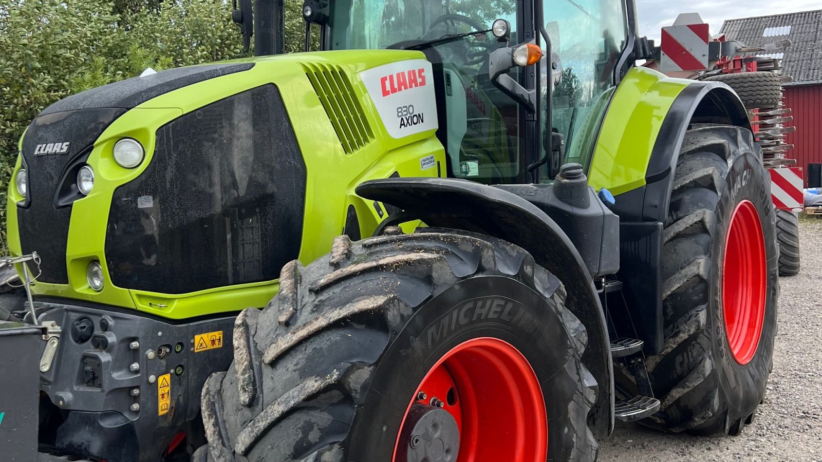 Traktor of the type CLAAS AXION 830 CEBIS Hexa Shift, Gebrauchtmaschine in Vinderup (Picture 1)