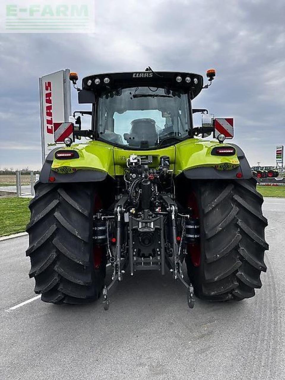 Traktor типа CLAAS axion 830 cebis hexashift HEXASHIFT CEBIS, Gebrauchtmaschine в KOŠKA (Фотография 3)