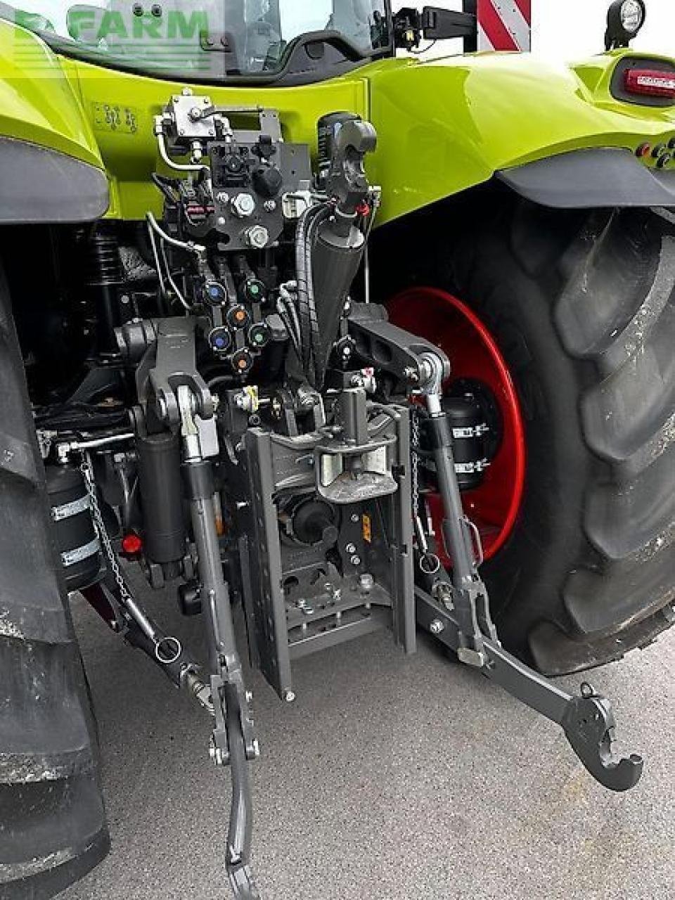 Traktor типа CLAAS axion 830 cebis hexashift HEXASHIFT CEBIS, Gebrauchtmaschine в KOŠKA (Фотография 5)