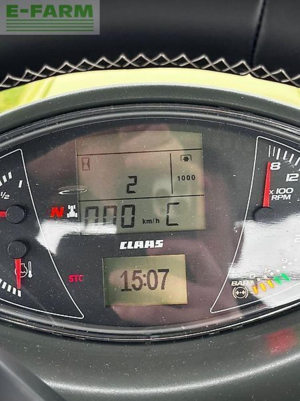 Traktor типа CLAAS axion 830 cebis hexashift HEXASHIFT CEBIS, Gebrauchtmaschine в KOŠKA (Фотография 11)