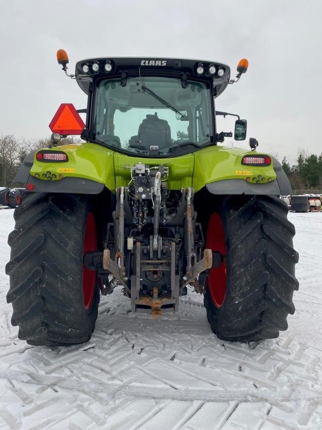 Traktor des Typs CLAAS AXION 830 CEBIS, Gebrauchtmaschine in Tim (Bild 5)