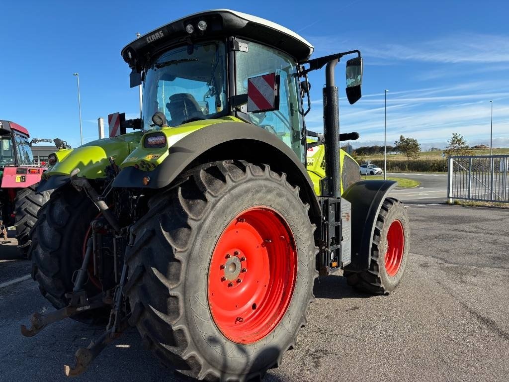 Traktor des Typs CLAAS AXION 830 CEBIS, Gebrauchtmaschine in Brønderslev (Bild 4)