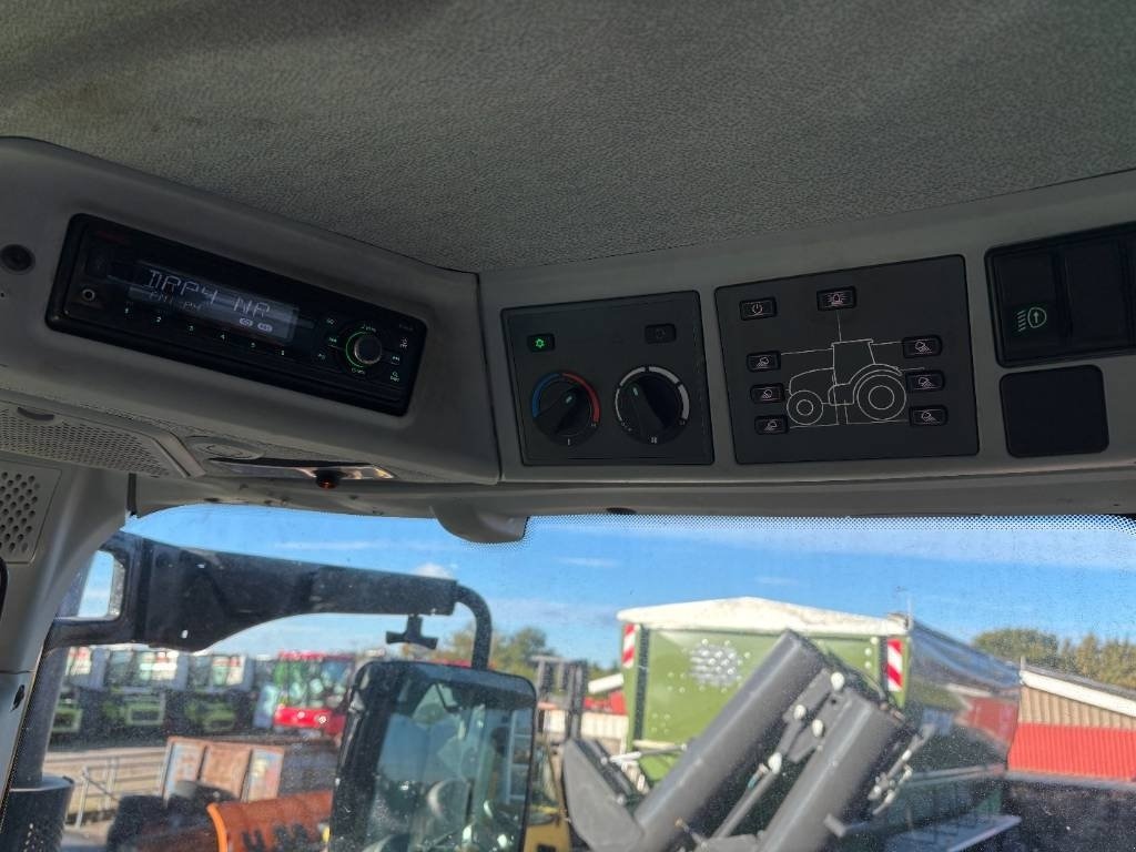 Traktor типа CLAAS AXION 830 CEBIS, Gebrauchtmaschine в Brønderslev (Фотография 11)