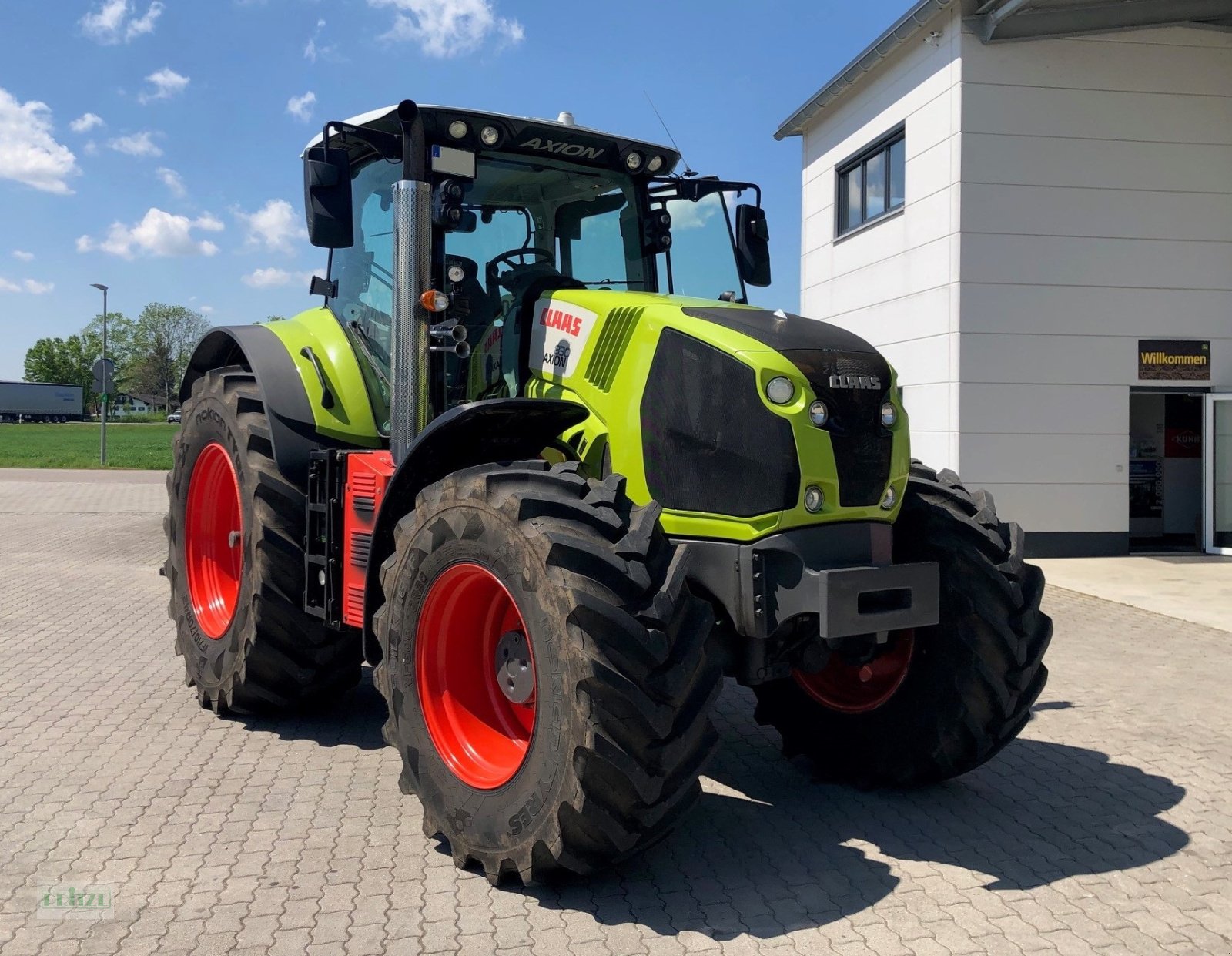 Traktor des Typs CLAAS Axion 830 CIS+, Gebrauchtmaschine in Bruckmühl (Bild 2)
