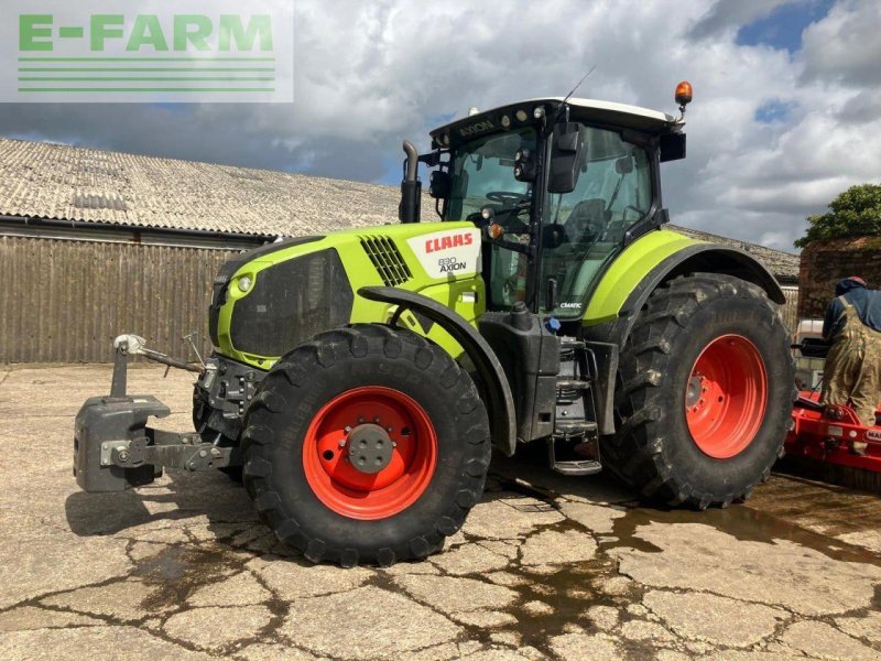 Traktor del tipo CLAAS AXION 830 CIS+ 50K, Gebrauchtmaschine en PETWORTH