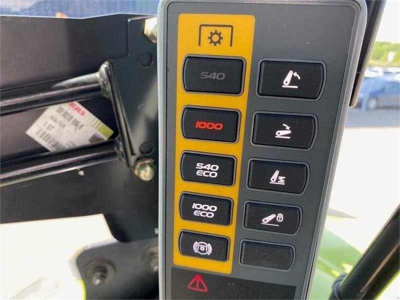 Traktor типа CLAAS AXION 830 CIS + Med Front PTO, Gebrauchtmaschine в Ribe (Фотография 20)