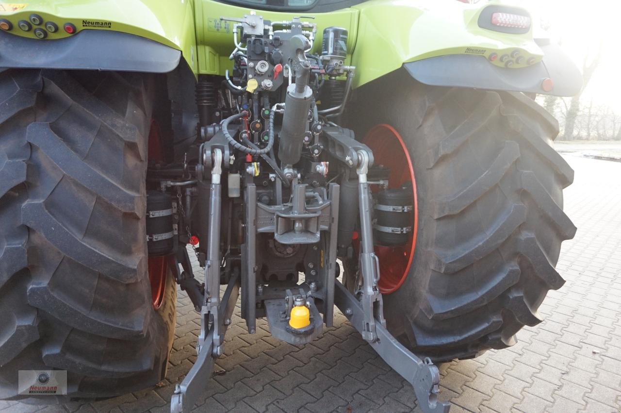Traktor a típus CLAAS AXION 830 CMATIC CEBIS RTK, Gebrauchtmaschine ekkor: Barßel (Kép 4)