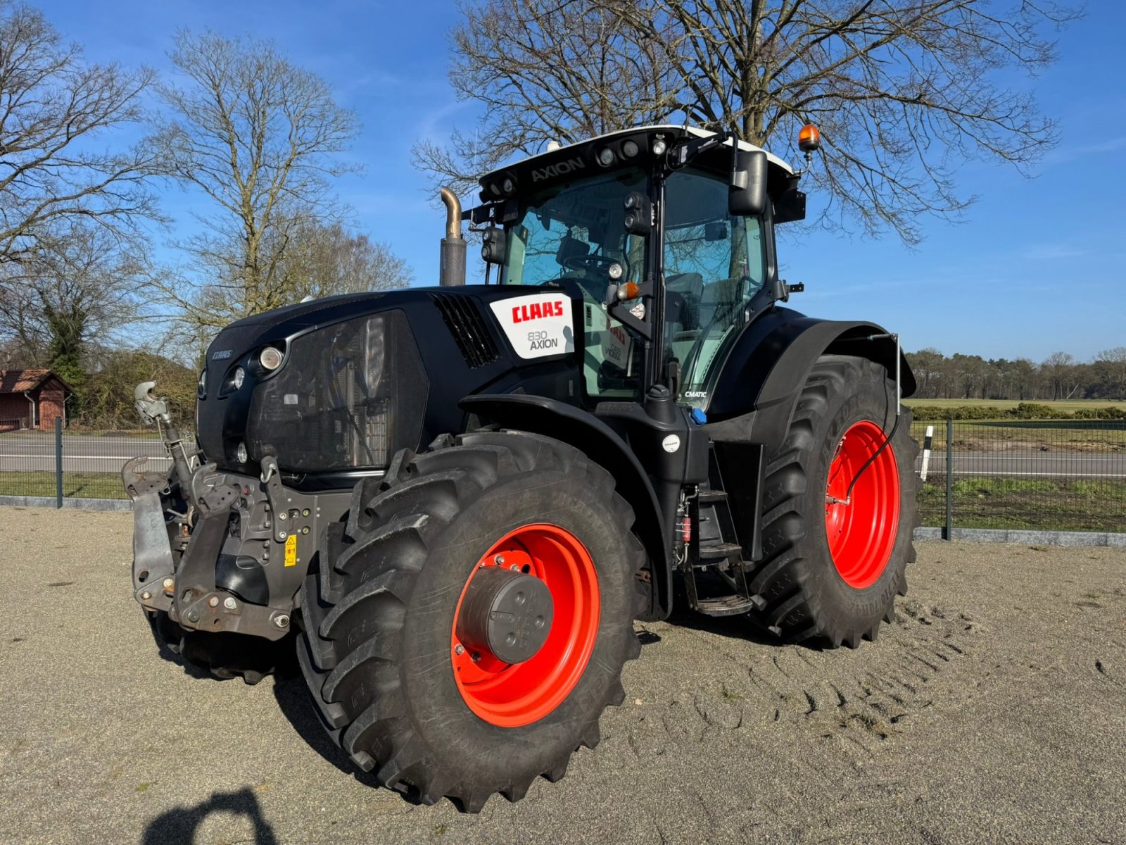 Traktor des Typs CLAAS Axion 830 CMATIC CEBIS RTK, Gebrauchtmaschine in Wagenfeld (Bild 3)