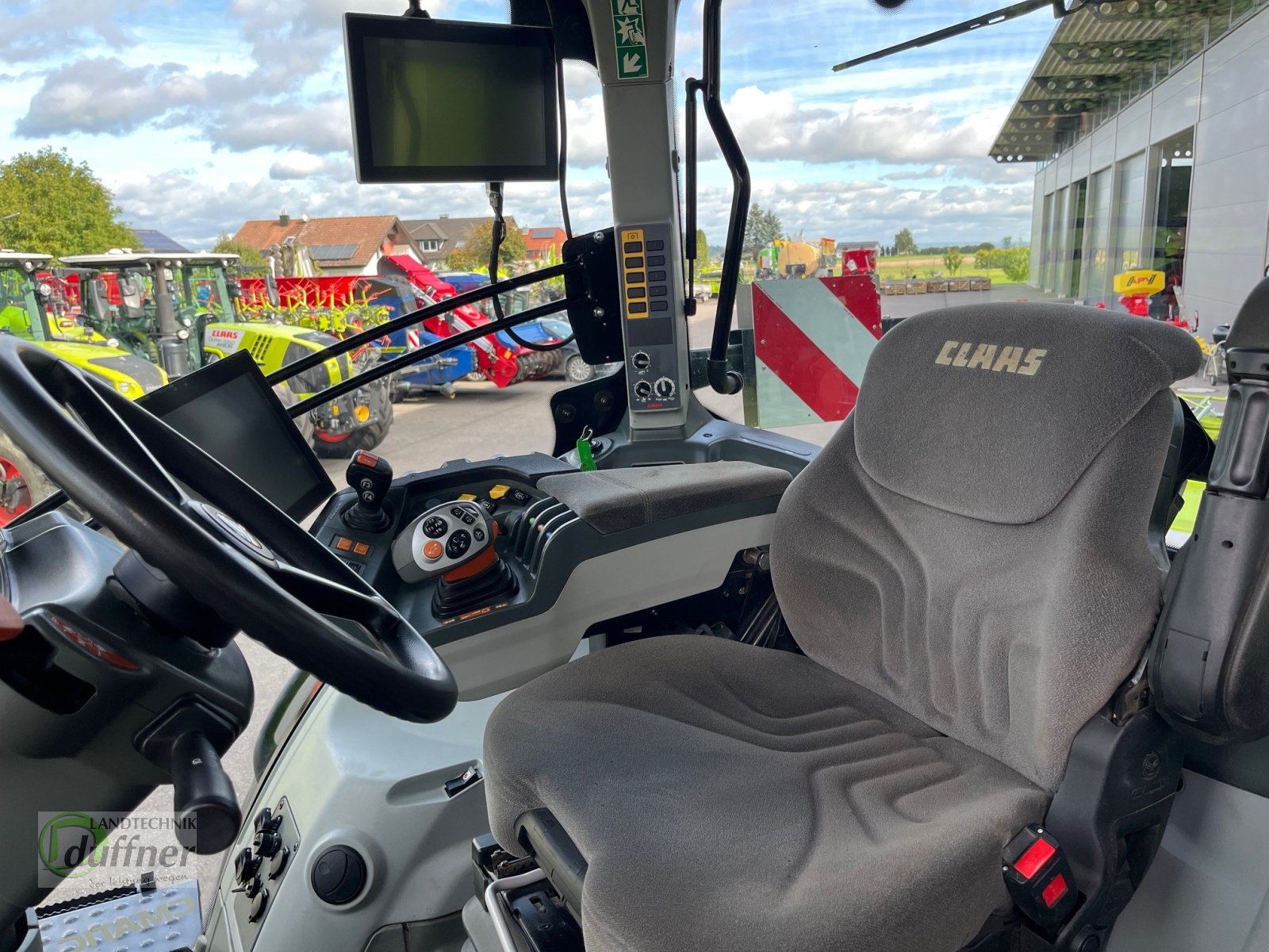 Traktor του τύπου CLAAS Axion 830  CMATIC CEBIS, Gebrauchtmaschine σε Hohentengen (Φωτογραφία 12)