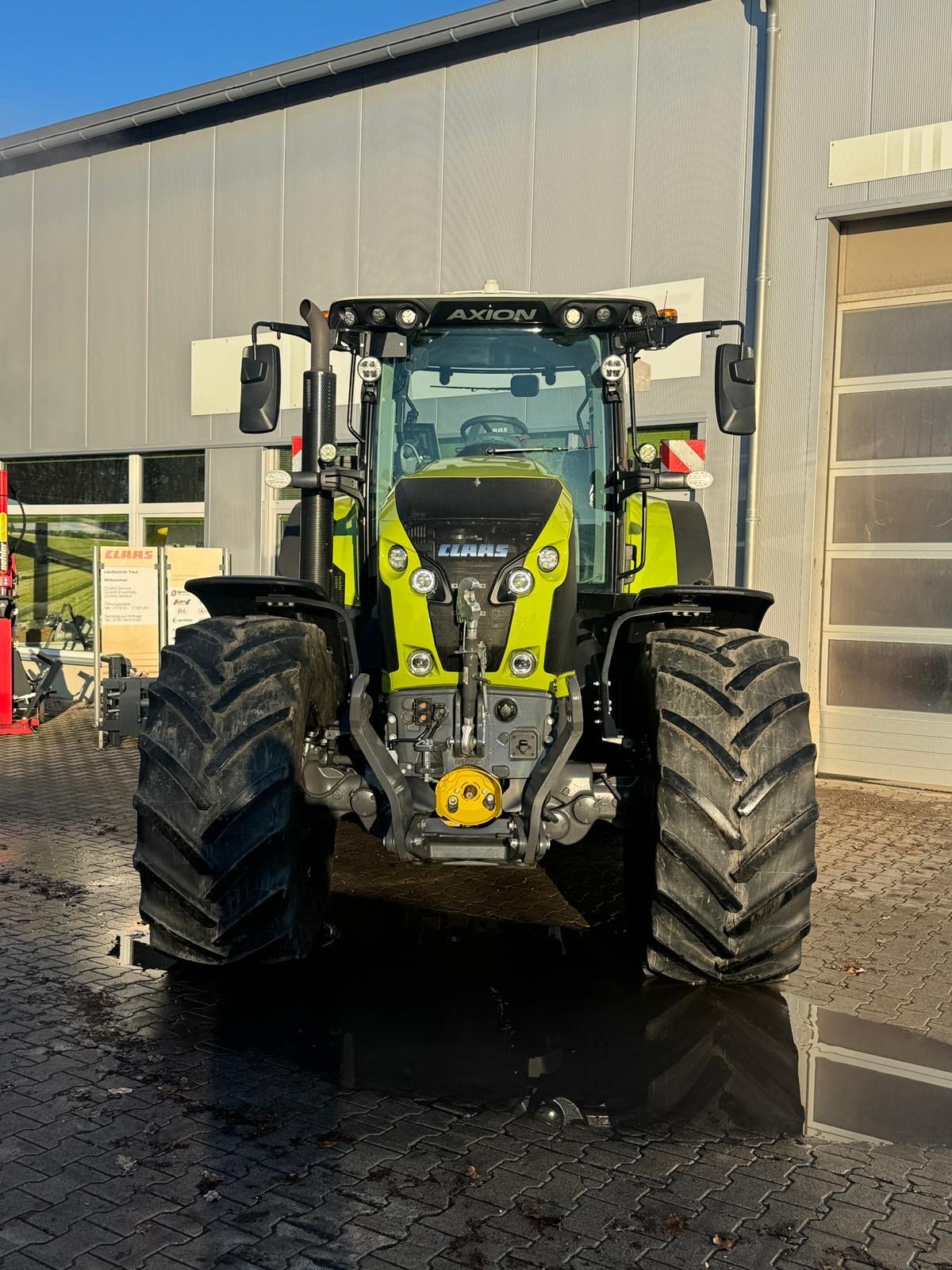 Traktor van het type CLAAS Axion 830  CMATIC CEBIS, Gebrauchtmaschine in Lautertal (Foto 3)