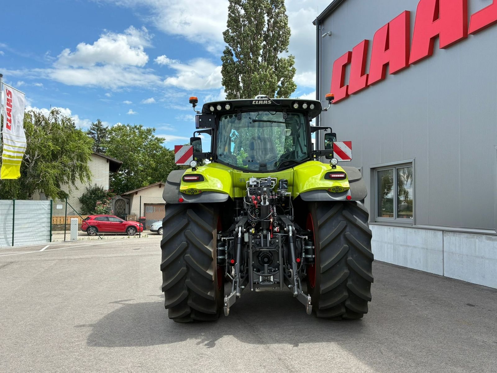 Traktor of the type CLAAS Axion 830 CMATIC CEBIS, Neumaschine in Grund (Picture 13)