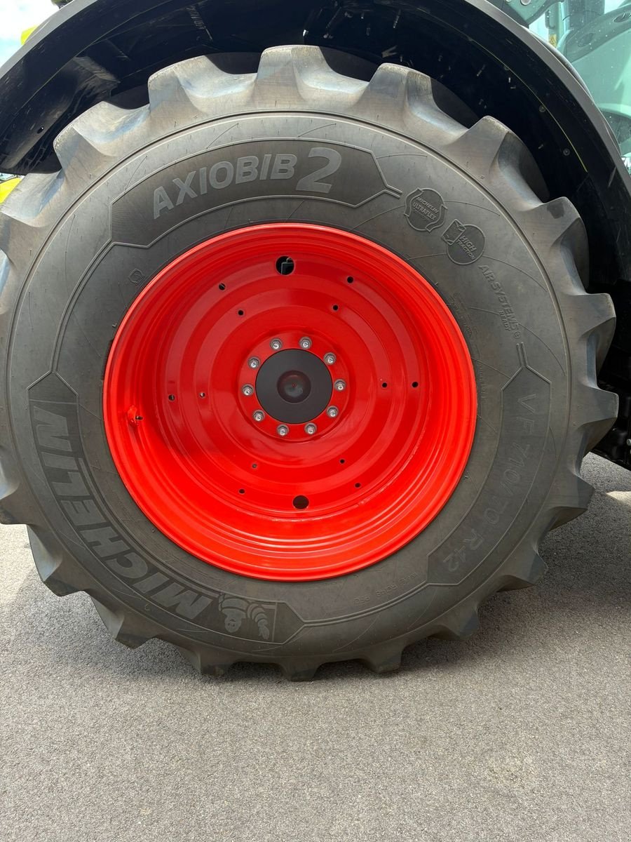 Traktor of the type CLAAS Axion 830 CMATIC CEBIS, Neumaschine in Grund (Picture 10)