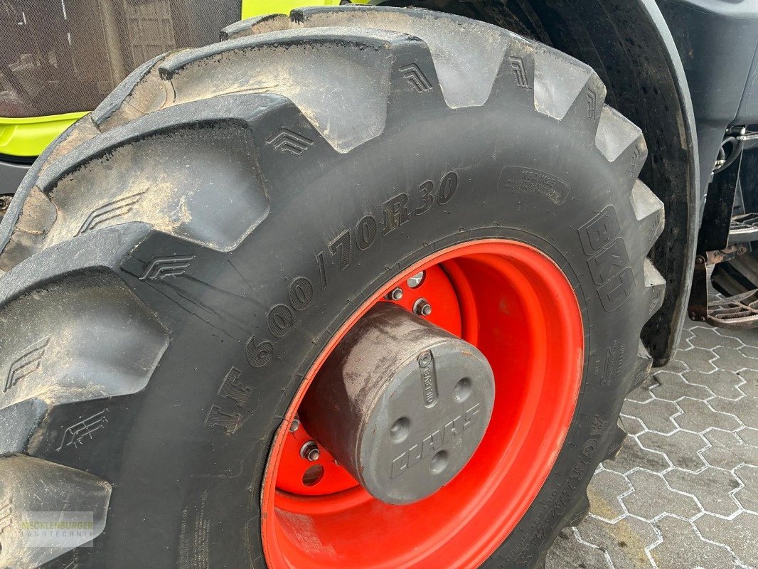 Traktor of the type CLAAS Axion 830 CMATIC + FZW, Gebrauchtmaschine in Mühlengeez (Picture 15)