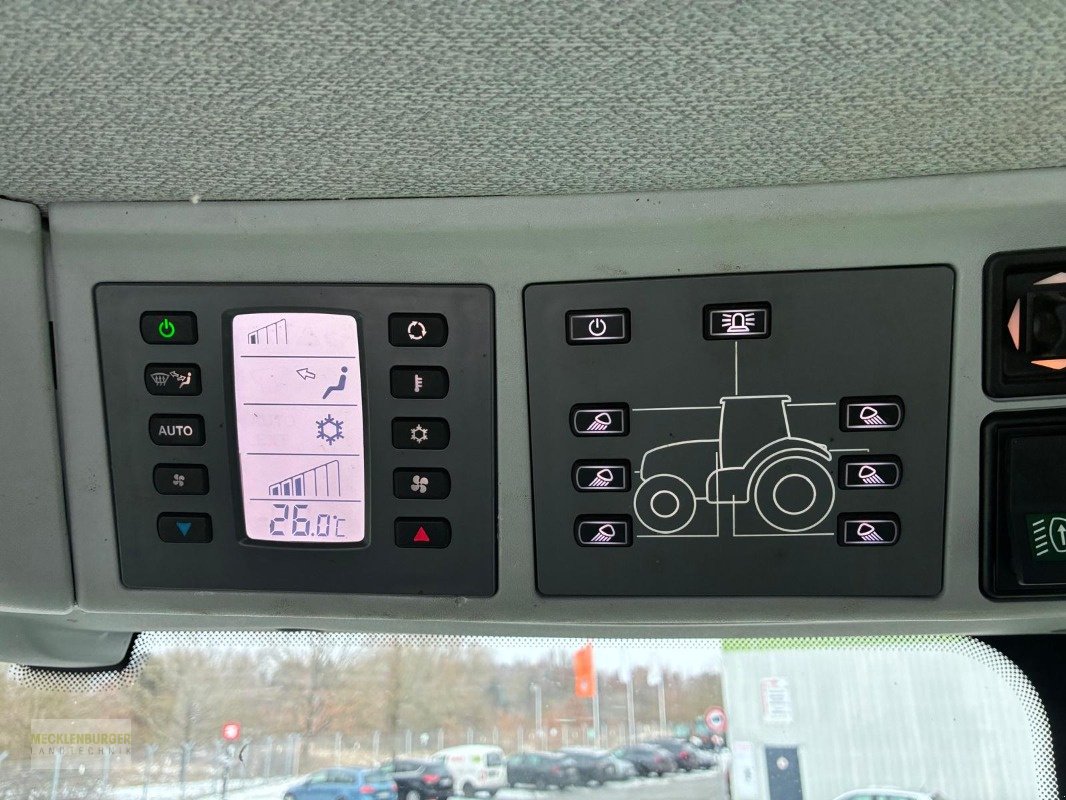 Traktor of the type CLAAS Axion 830 CMATIC + FZW, Gebrauchtmaschine in Mühlengeez (Picture 18)