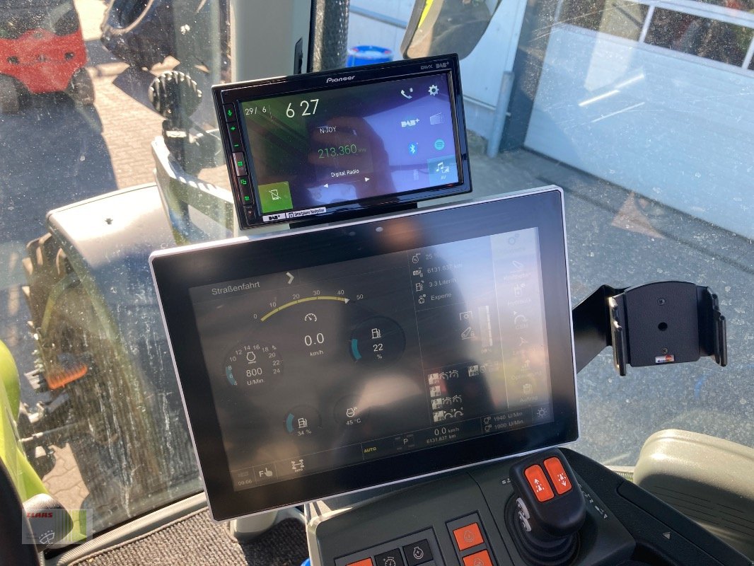 Traktor typu CLAAS AXION 830 CMATIC (Garantieverlängerung bis 09.2028), Gebrauchtmaschine v Alveslohe (Obrázek 18)