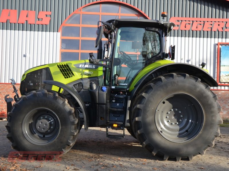 Traktor типа CLAAS AXION 830 CMATIC - NIGHT Editi, Gebrauchtmaschine в Suhlendorf