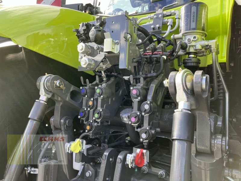 Traktor типа CLAAS AXION 830 CMATIC NIGHT-EDITION, Neumaschine в Schwend (Фотография 9)