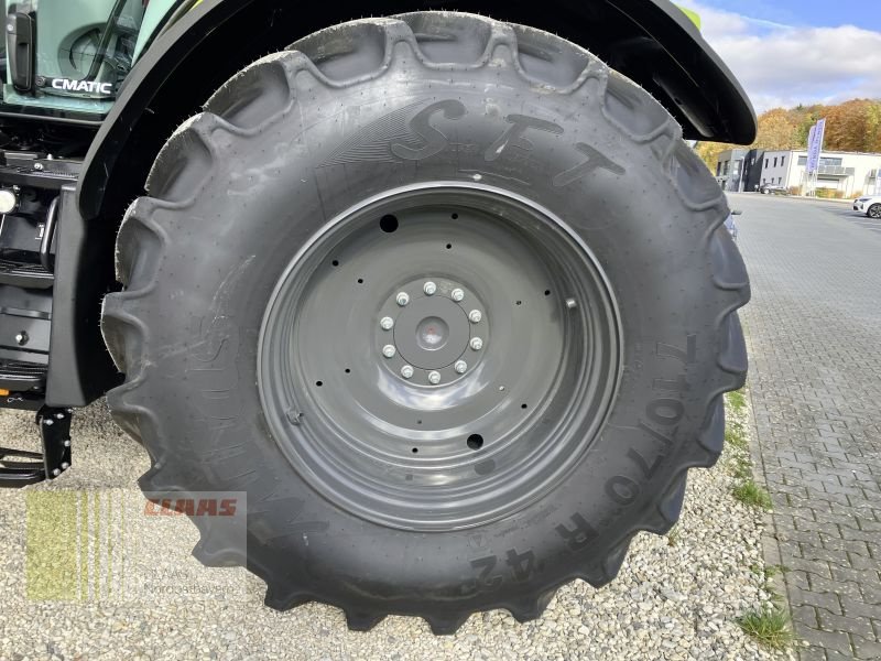 Traktor типа CLAAS AXION 830 CMATIC NIGHT-EDITION, Neumaschine в Schwend (Фотография 11)