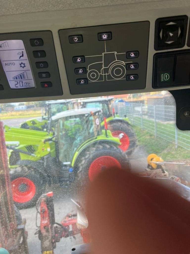 Traktor типа CLAAS Axion 830 Cmatic, Gebrauchtmaschine в Ringe (Фотография 14)