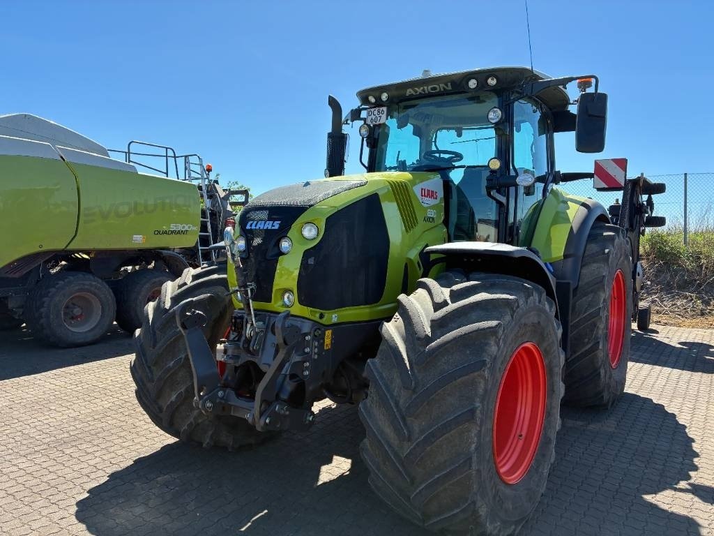 Traktor типа CLAAS Axion 830 Cmatic, Gebrauchtmaschine в Hinnerup (Фотография 1)