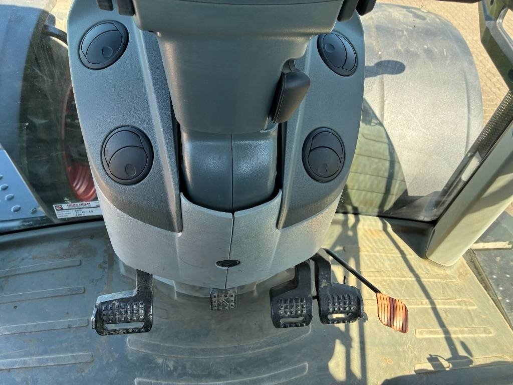 Traktor типа CLAAS Axion 830 Cmatic, Gebrauchtmaschine в Hinnerup (Фотография 5)