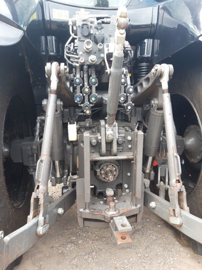 Traktor typu CLAAS AXION 830 CMATIC, Gebrauchtmaschine w BRAS SUR MEUSE (Zdjęcie 5)