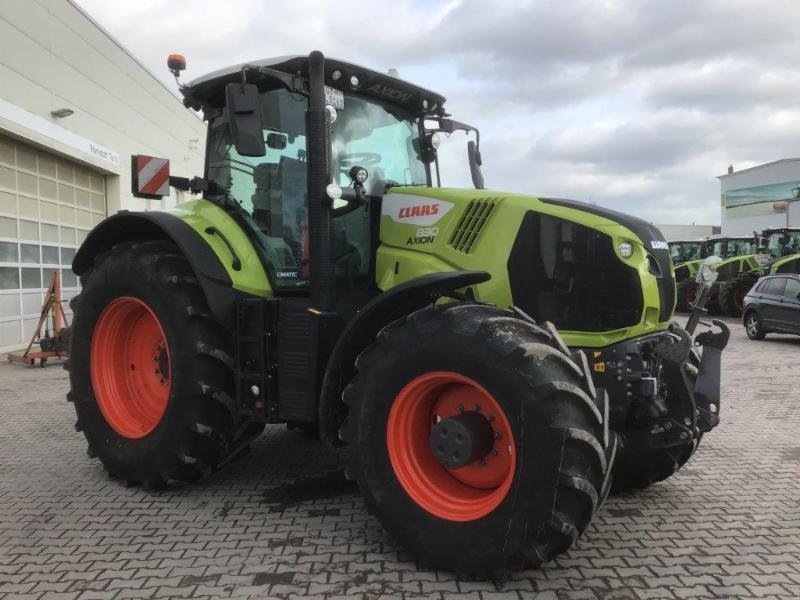 Traktor des Typs CLAAS AXION 830 CMATIC, Gebrauchtmaschine in Landsberg (Bild 4)