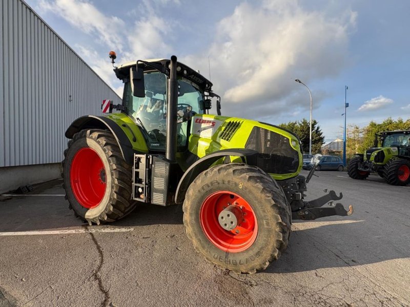Traktor tipa CLAAS AXION 830 CMATIC, Gebrauchtmaschine u SALEUX (Slika 1)