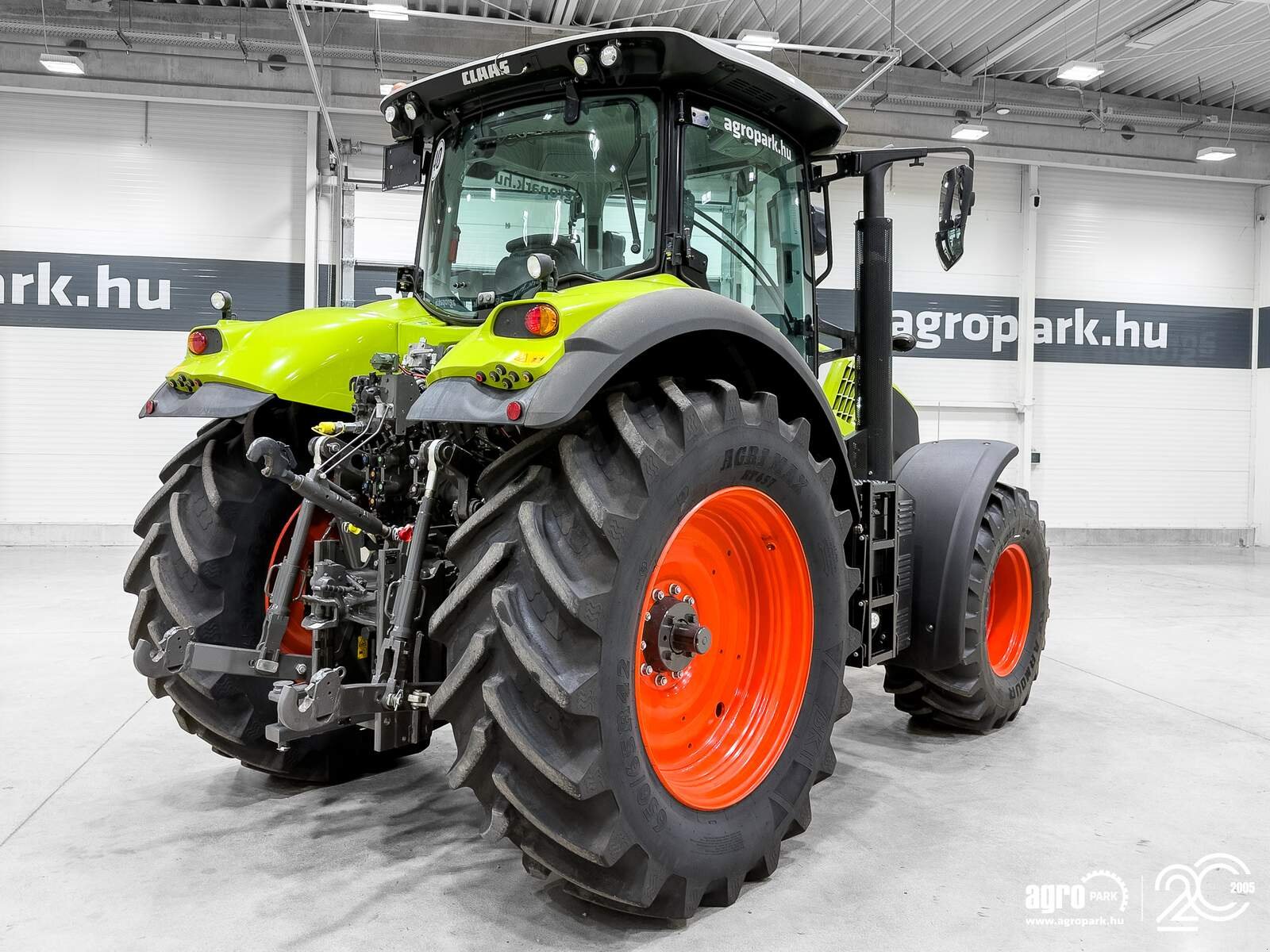 Traktor of the type CLAAS Axion 830, Gebrauchtmaschine in Csengele (Picture 3)