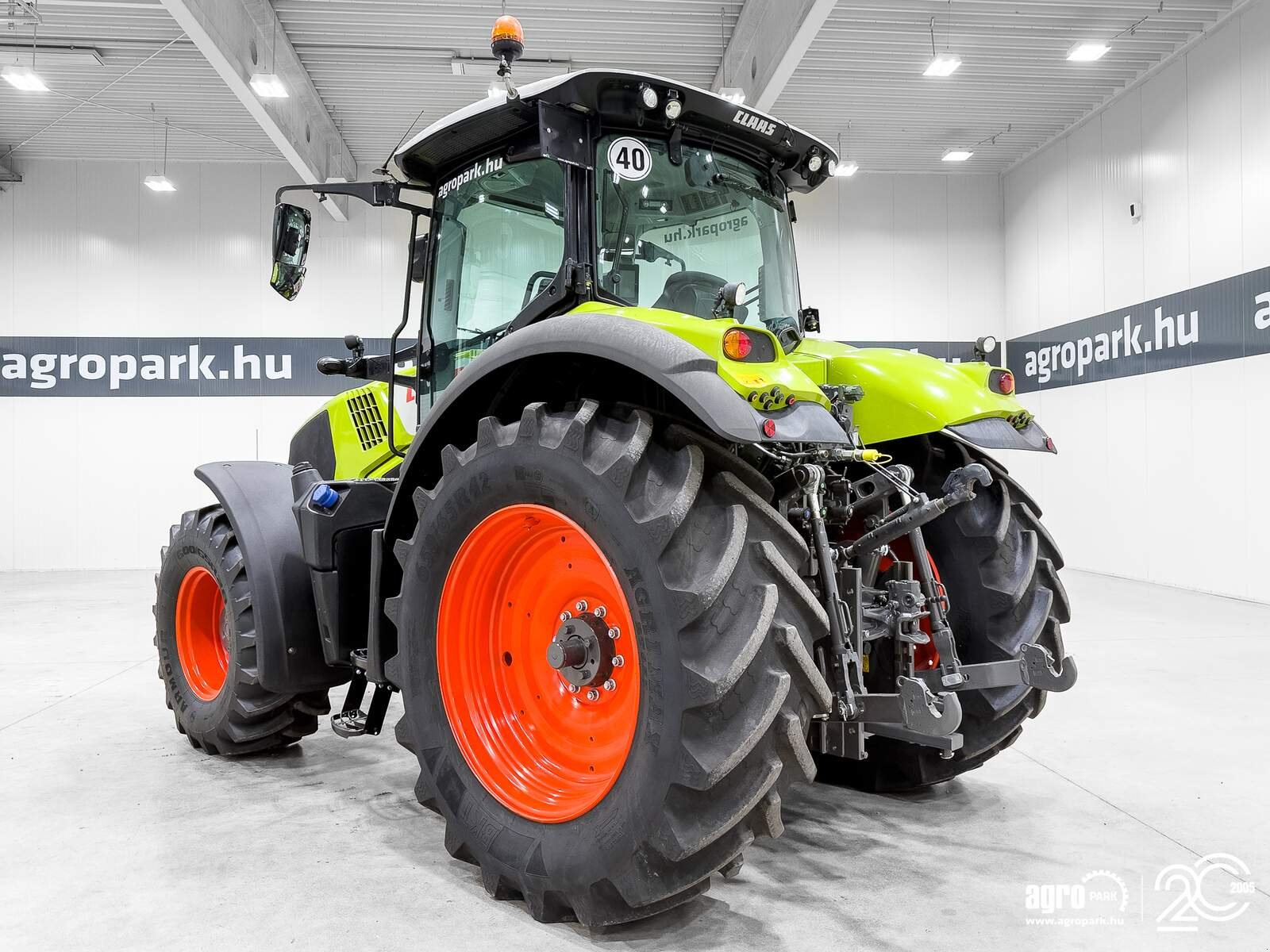 Traktor of the type CLAAS Axion 830, Gebrauchtmaschine in Csengele (Picture 4)