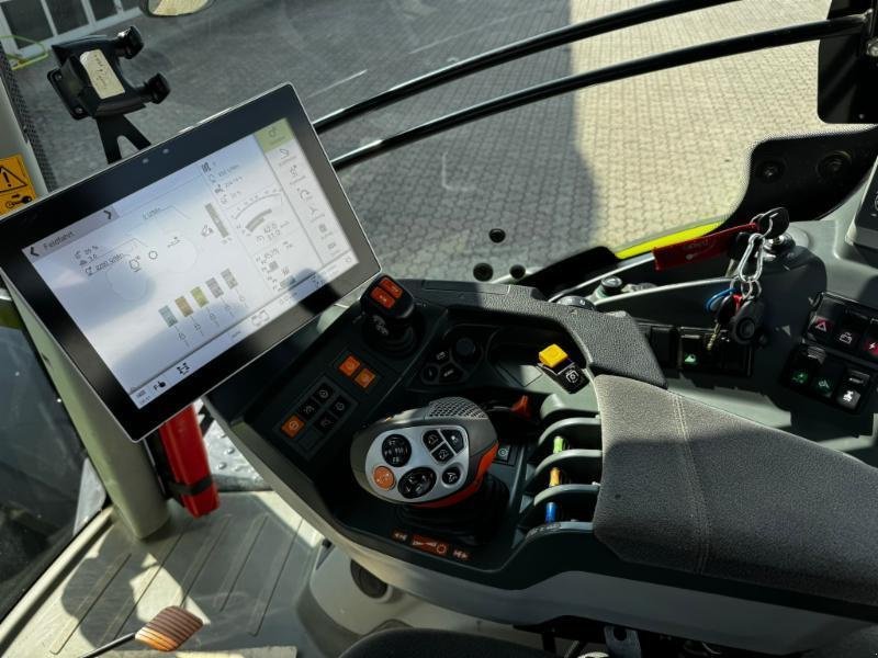 Traktor του τύπου CLAAS AXION 830, Gebrauchtmaschine σε Hockenheim (Φωτογραφία 10)