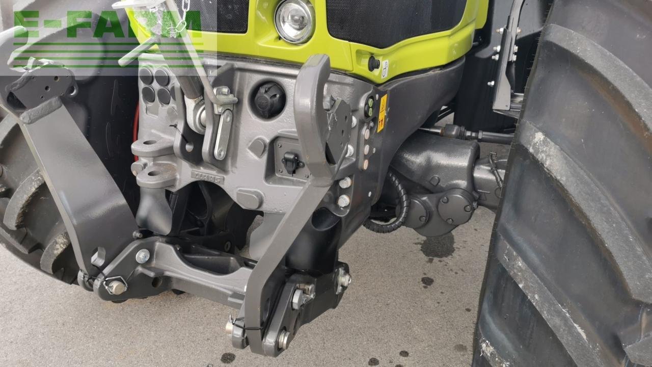 Traktor типа CLAAS AXION 830, Gebrauchtmaschine в KOŠKA (Фотография 10)