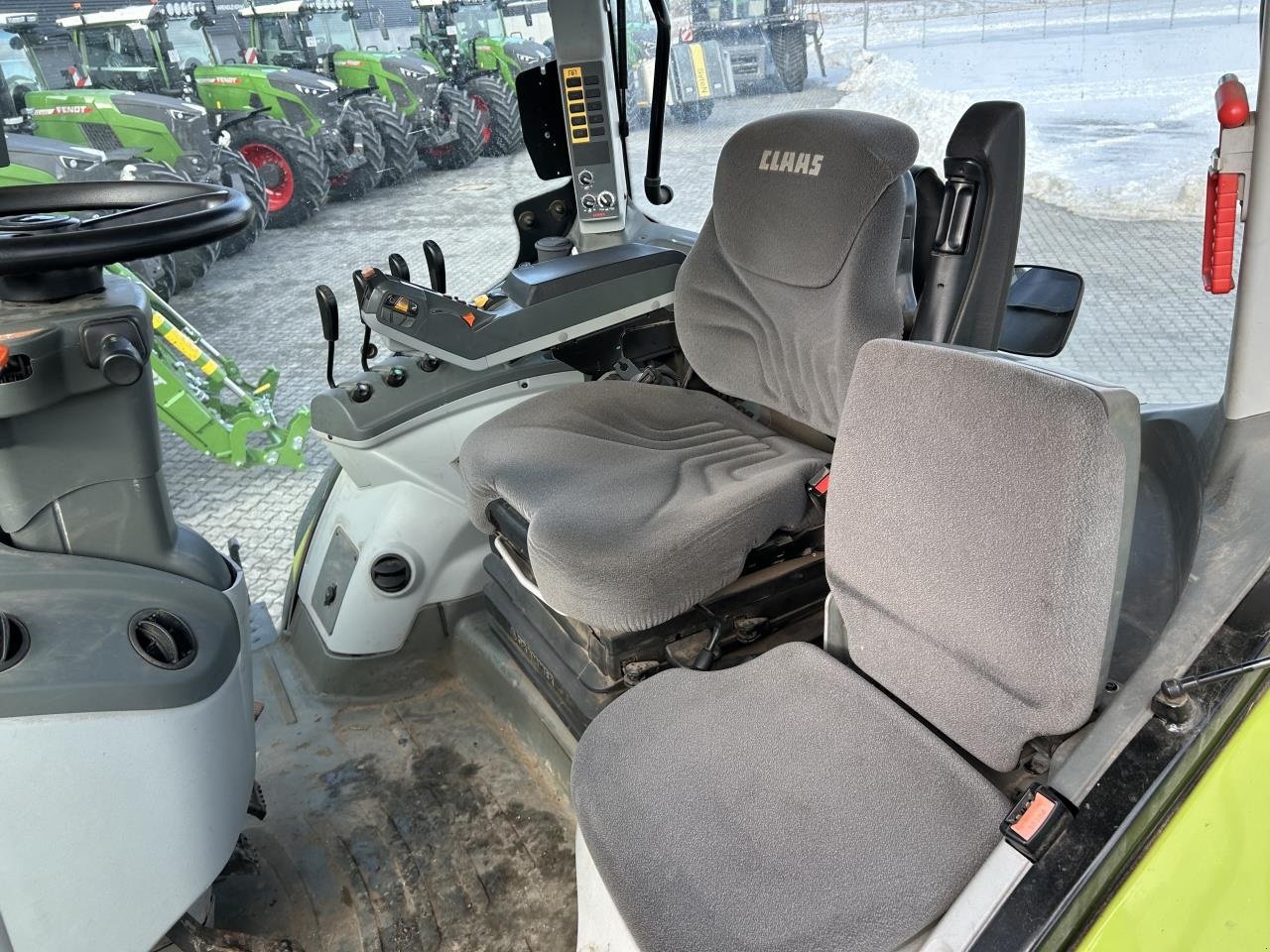 Traktor del tipo CLAAS AXION 830, Gebrauchtmaschine en Randers SV (Imagen 9)