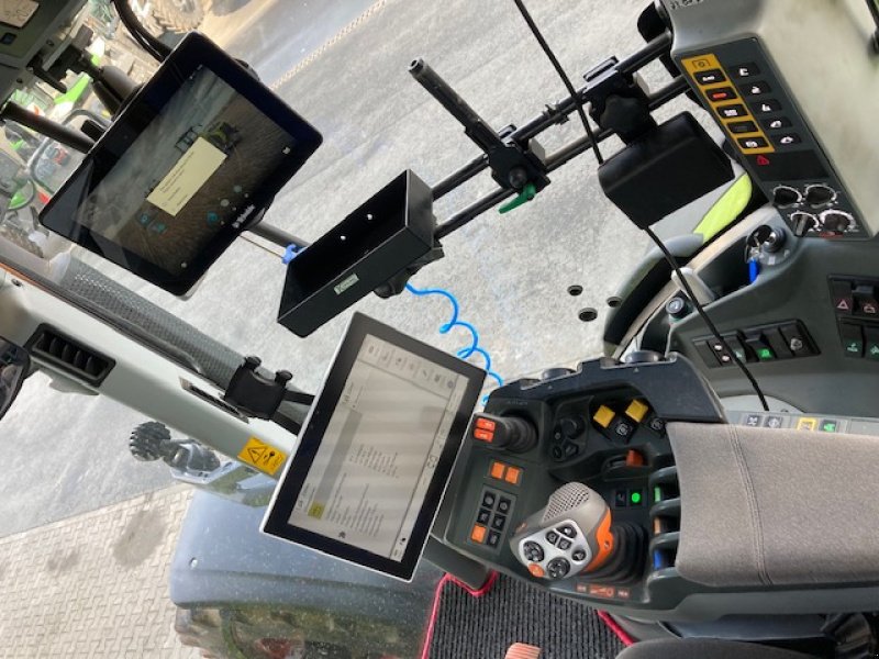 Traktor типа CLAAS Axion 830, Gebrauchtmaschine в Gudensberg (Фотография 13)