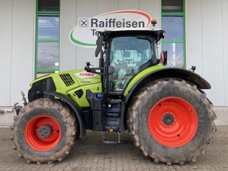 Traktor typu CLAAS Axion 830, Gebrauchtmaschine v Gudensberg