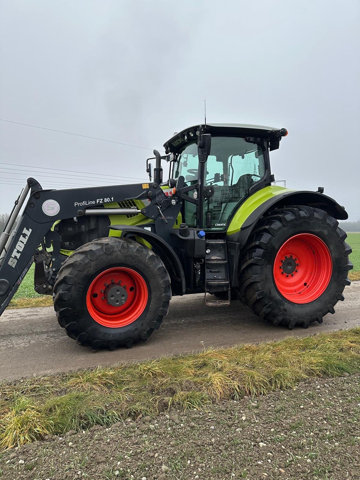 Traktor typu CLAAS Axion 830, Gebrauchtmaschine v Essenbach (Obrázek 3)